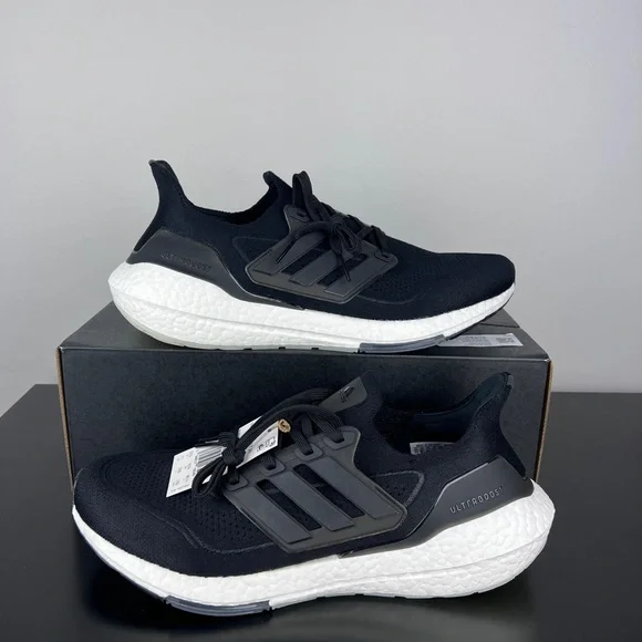 adidas gazelle silver green womens adidas ULTRABOOST 21 RUNNING SHOES